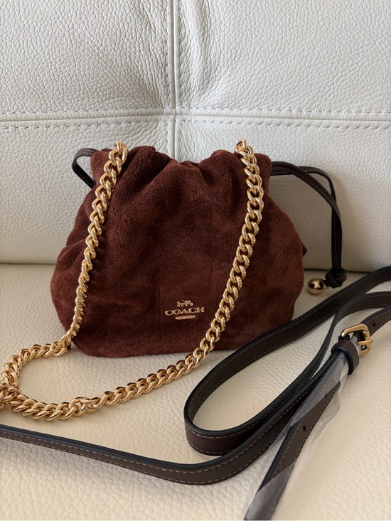 Coach Handbags - COACH Suede Drawstring quilted Faye Bucket Bag crossbody